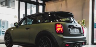 Hvorfor man burde skifte til vinterdæk, og hvordan man selv kan gøre det Hvorfor man burde skifte til vinterdæk, og hvordan man selv kan gøre det